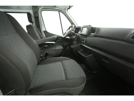 Opel Movano 2.3 Turbo 150PK L2H2 | Dubbele Cabine | Clima | Camera | Trekhaak | Imperiaal | Navi | Parkeersens. ActivLease financial lease