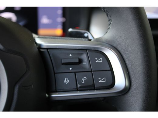 Jeep Avenger 1.2 e-Hybrid Summit | Adaptieve cruise control | 18` lichtmetalen velgen | Climate control | ActivLease financial lease