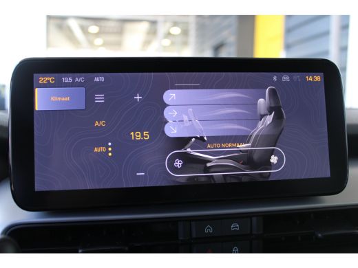 Jeep Avenger 1.2 e-Hybrid Summit | Adaptieve cruise control | 18` lichtmetalen velgen | Climate control | ActivLease financial lease
