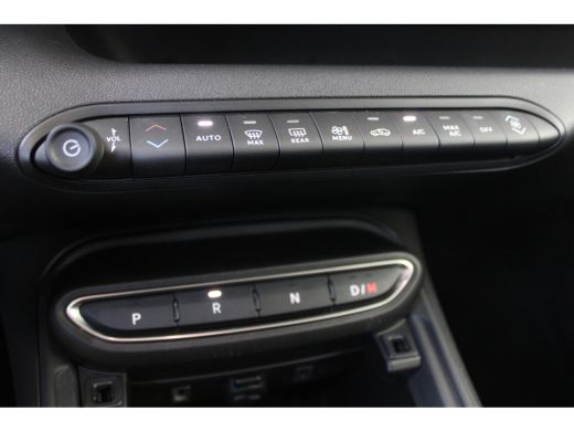 Jeep Avenger 1.2 e-Hybrid Summit | Adaptieve cruise control | 18` lichtmetalen velgen | Climate control | ActivLease financial lease