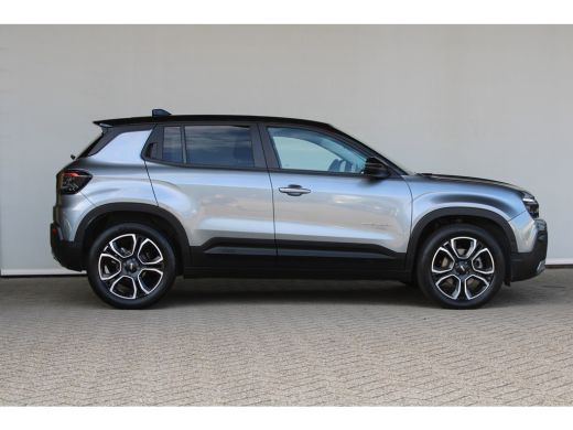 Jeep Avenger 1.2 e-Hybrid Summit | Adaptieve cruise control | 18` lichtmetalen velgen | Climate control | ActivLease financial lease