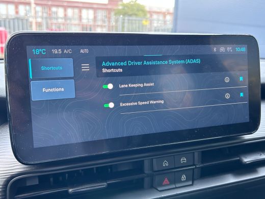 Jeep Avenger Longitude 54 kWh Stoelverwarming | Parkeersensoren Achter | Carplay | Digitaal Dashboard | Verwar... ActivLease financial lease