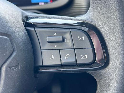 Jeep Avenger Longitude 54 kWh Stoelverwarming | Parkeersensoren Achter | Carplay | Digitaal Dashboard | Verwar... ActivLease financial lease