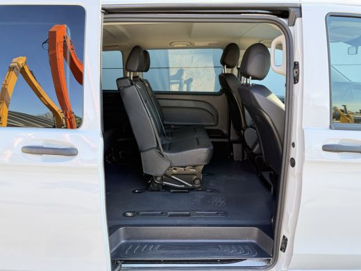 Mercedes-Benz eVito Tourer 129 90kWh 204PK Personenvervoer L2 370km WLTP 92.2% (SOH) 7 Stoelen Elektrische Schuifdeur... ActivLease financial lease