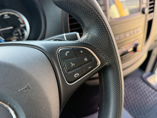 Mercedes-Benz eVito Tourer 129 90kWh 204PK Personenvervoer L2 370km WLTP 92.2% (SOH) 7 Stoelen Elektrische Schuifdeur... ActivLease financial lease