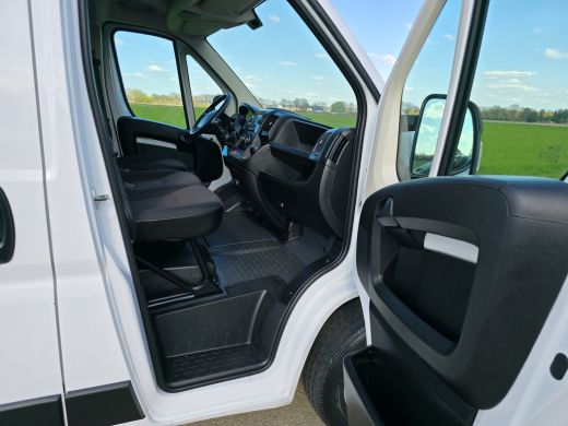 Opel Movano 2.2D 140 L2H2 3.5T - 140 Pk - Euro 6 - ParkeerCamera - Airco - Cruise Control ActivLease financial lease