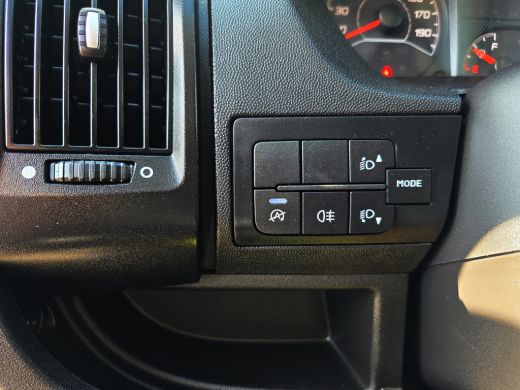 Opel Movano 2.2D 140 L2H2 3.5T - 140 Pk - Euro 6 - ParkeerCamera - Airco - Cruise Control ActivLease financial lease