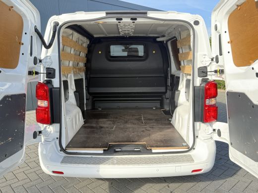 Opel Vivaro 1.5 CDTI 120 PK / L1H1 / CAMERA / BLINDSPOT / CARPLAY / 3-ZITS / CRUISE / AIRCO / LED ActivLease financial lease