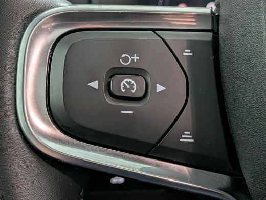 Volvo  C40 Single Motor Core 69 kWh | Camera | Panoramadak | Warmtepomp | Apple Carplay\Android Auto | ActivLease financial lease