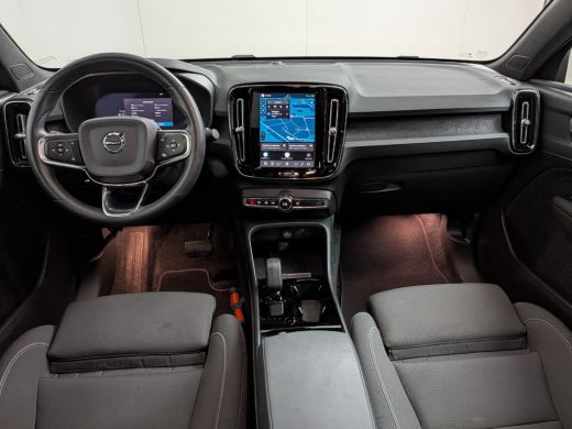 Volvo  C40 Single Motor Core 69 kWh | Camera | Panoramadak | Warmtepomp | Apple Carplay\Android Auto | ActivLease financial lease