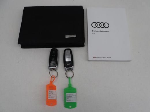 Audi A6 Avant 45 TFSI Sport 3x S line edition | Panoramadak | Half leder | Memory | Cruise control | Stoe... ActivLease financial lease