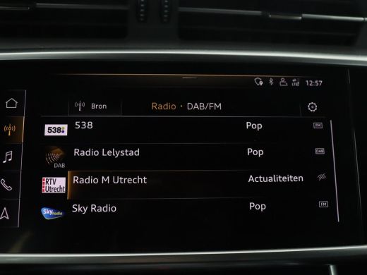 Audi A6 Limousine 45 TFSI S edition | Pano.Dak | Trekhaak | Camera | LED | Stoelverwarming | Apple Carpla... ActivLease financial lease