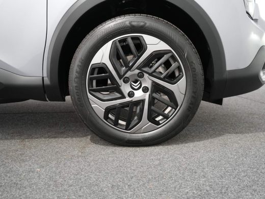 Citroën &euml;-C4 X Plus 54 kWh | Carplay | Camera | Cruise | Clima | 18"LMV | Parkeersensoren | ActivLease financial lease