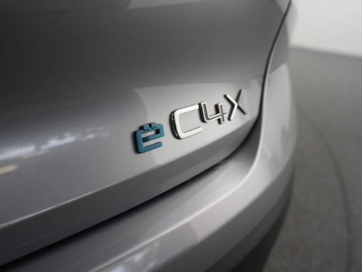 Citroën &euml;-C4 X Plus 54 kWh | Carplay | Camera | Cruise | Clima | 18"LMV | Parkeersensoren | ActivLease financial lease