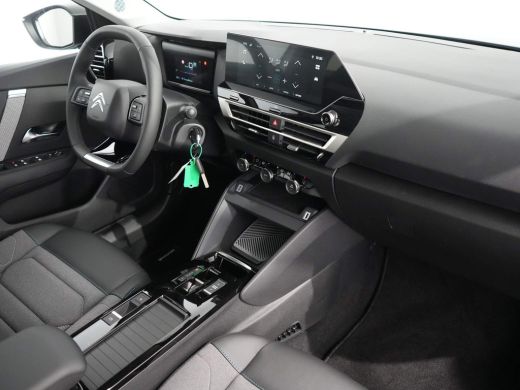 Citroën &euml;-C4 X Plus 54 kWh | Carplay | Camera | Cruise | Clima | 18"LMV | Parkeersensoren | ActivLease financial lease