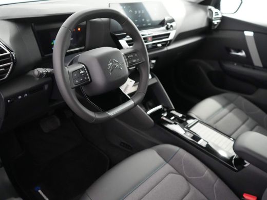 Citroën &euml;-C4 X Plus 54 kWh | Carplay | Camera | Cruise | Clima | 18"LMV | Parkeersensoren | ActivLease financial lease