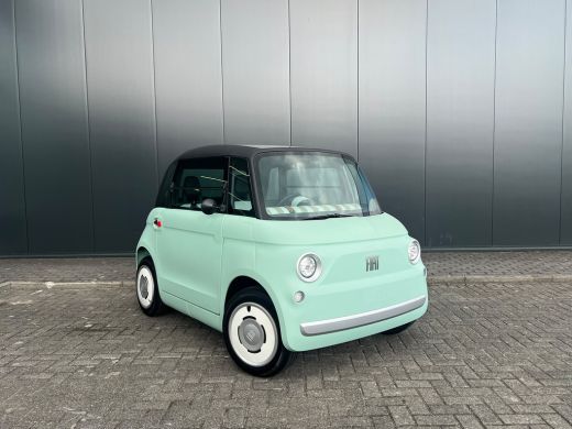 Fiat Topolino Topolino Lage KM | Direct Leverbaar | Panoramadak | Demo Deal | 75KM Actieradius ActivLease financial lease