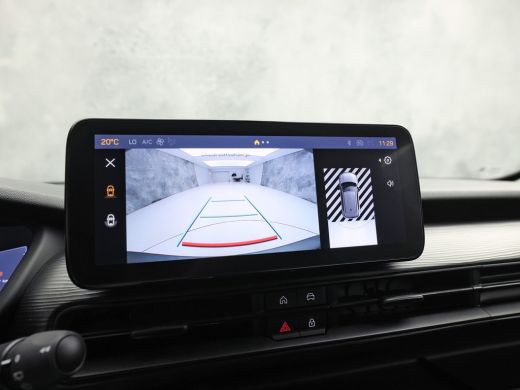 Jeep Avenger 1.2 Longitude (APPLE CARPLAY, JBL AUDIO, GROOT NAVI, 360 CAMERA, GETINT GLAS, SPORTSTOELEN, ADAPT... ActivLease financial lease