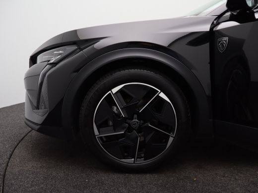 Peugeot 408 1.2 Hybrid 145 e-DCS6 GT | Automaat | Carplay | Adaptieve cruise | Camera | Keyless | Maxtrix led | ActivLease financial lease