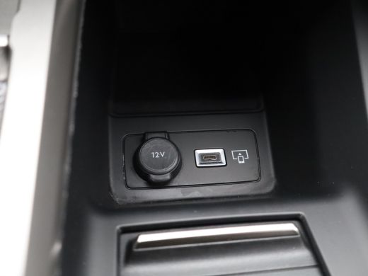 Peugeot 408 1.2 Hybrid 145 e-DCS6 GT | Automaat | Carplay | Adaptieve cruise | Camera | Keyless | Maxtrix led | ActivLease financial lease