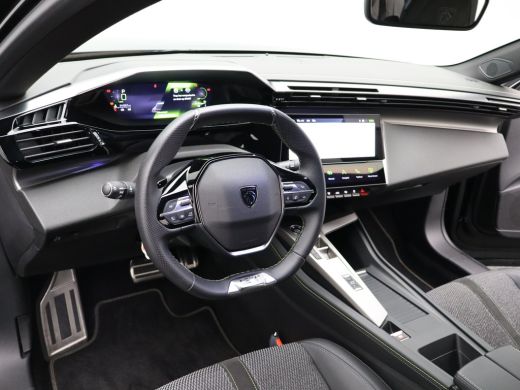 Peugeot 408 1.2 Hybrid 145 e-DCS6 GT | Automaat | Carplay | Adaptieve cruise | Camera | Keyless | Maxtrix led | ActivLease financial lease