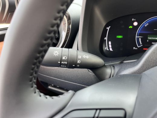Toyota Aygo Hybrid 115 envy | &euro; 1.500 extra inruilwaarde | ActivLease financial lease