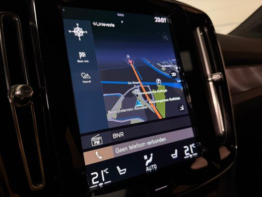 Volvo  XC40 T5 Recharge Ultimate Dark | Trekhaak | Schuifdak | Harman Kardon | Parkeercamera | All Season ban... ActivLease financial lease
