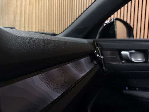 Volvo  XC40 T5 Recharge Ultimate Dark | Trekhaak | Schuifdak | Harman Kardon | Parkeercamera | All Season ban... ActivLease financial lease