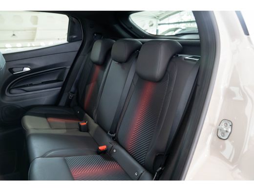 Alfa Romeo Junior 1.2 Turbo Hybrid Ibrida Speciale | Camera | LED | El. Stoelverstellnig | Navigatie | Climate Cont... ActivLease financial lease