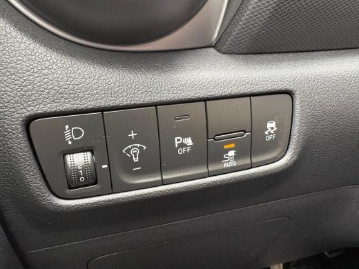 Hyundai Kona EV Fashion 64 kWh 204PK Camera/Adapt. cruise/Carplay-Android-auto/Stoel-stuurverwarming ActivLease financial lease
