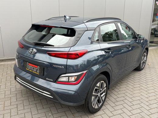 Hyundai Kona EV Fashion 64 kWh 204PK Camera/Adapt. cruise/Carplay-Android-auto/Stoel-stuurverwarming ActivLease financial lease