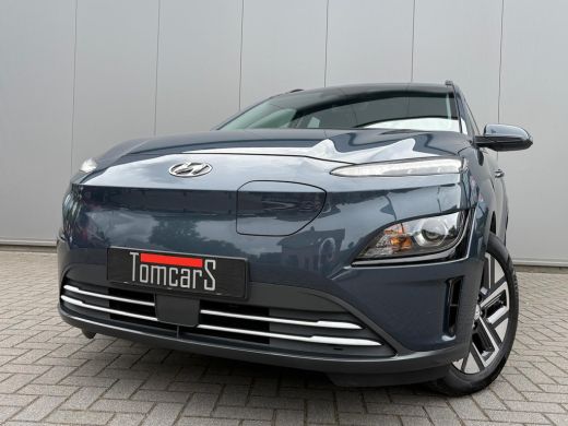 Hyundai Kona EV Fashion 64 kWh 204PK Camera/Adapt. cruise/Carplay-Android-auto/Stoel-stuurverwarming ActivLease financial lease