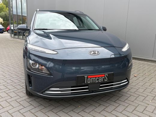 Hyundai Kona EV Fashion 64 kWh 204PK Camera/Adapt. cruise/Carplay-Android-auto/Stoel-stuurverwarming ActivLease financial lease