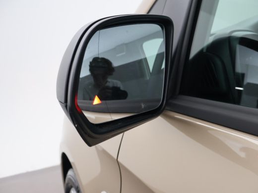 Mercedes-Benz eVito 112 L2 60 kWh *NIEUW* + 2 SCHUIFDEUREN | CAMERA | LMV | STOELVERW. | APPLE CARPLAY ActivLease financial lease