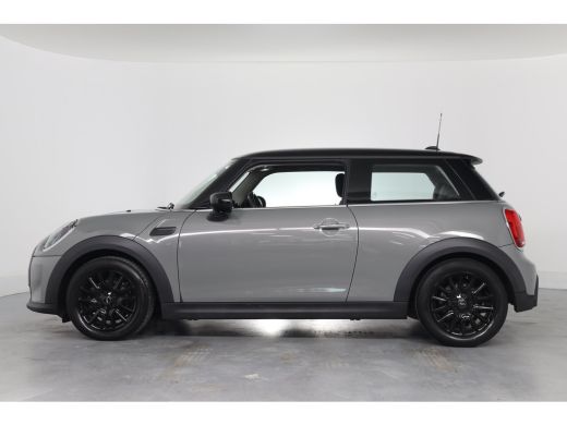 Mini 3-Deurs 1.5 Cooper Classic | LED | Union Jack | Navi | Sfeerverlichting | Sportstoelen | Half Leder | Cli... ActivLease financial lease