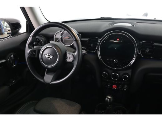 Mini 3-Deurs 1.5 Cooper Classic | LED | Union Jack | Navi | Sfeerverlichting | Sportstoelen | Half Leder | Cli... ActivLease financial lease