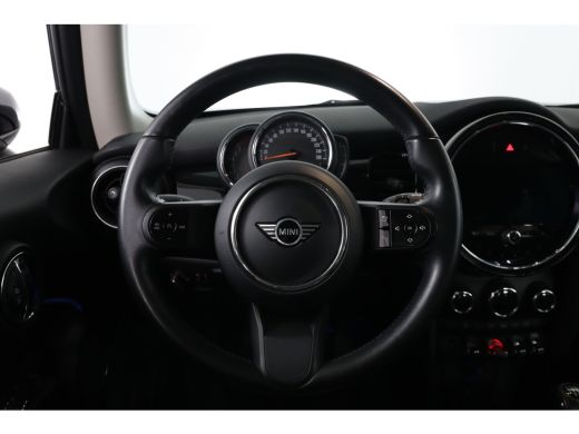 Mini 3-Deurs 1.5 Cooper Classic | LED | Union Jack | Navi | Sfeerverlichting | Sportstoelen | Half Leder | Cli... ActivLease financial lease