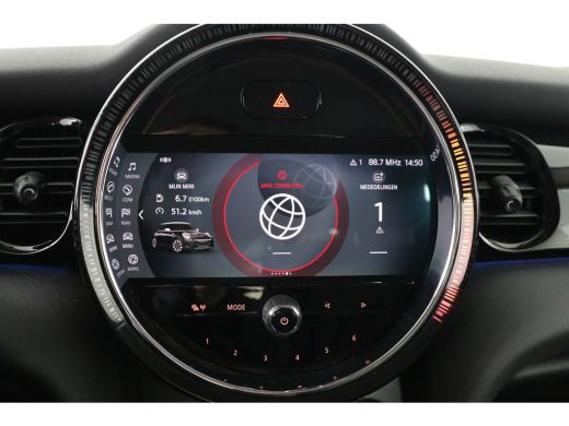 Mini 3-Deurs 1.5 Cooper Classic | LED | Union Jack | Navi | Sfeerverlichting | Sportstoelen | Half Leder | Cli... ActivLease financial lease