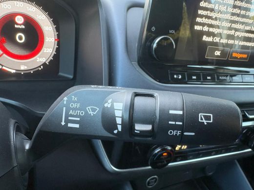 Nissan QASHQAI 1.3 DIG-T 160PK Automaat N-Connecta Camera/Parkeerhulp/Carplay-Android/Navigatie ActivLease financial lease