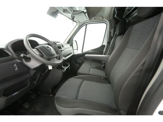 Opel Movano 2.3 Turbo L2H2 | Airco | Cruise | 3 Zits | Parkeersens. | Elektrpakket ActivLease financial lease