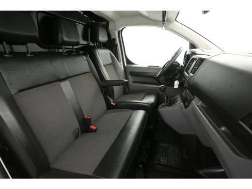 Opel Vivaro 2.0 CDTI 145PK L3H1 | Airco | Cruise | 3 Zits | Navigatie ActivLease financial lease