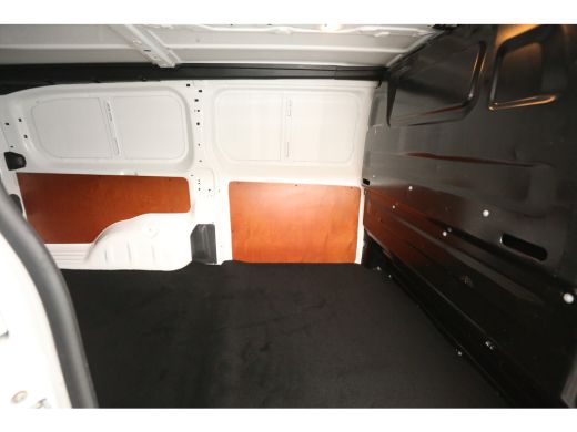 Opel Vivaro 2.0 CDTI 145PK L3H1 | Airco | Cruise | 3 Zits | Navigatie ActivLease financial lease