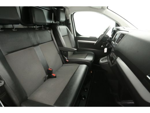 Opel Vivaro-e 75 kWh L3H1 Long Range | Snelladen | SOH 92% | Airco | Cruise | 3 Zits | Carplay | Parkeersens. ActivLease financial lease