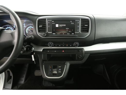 Opel Vivaro-e 75 kWh L3H1 Long Range | Snelladen | SOH 92% | Airco | Cruise | 3 Zits | Carplay | Parkeersens. ActivLease financial lease