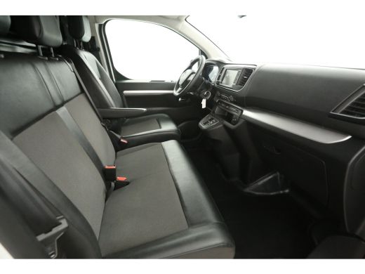 Opel Vivaro-e 75 kWh L3H1 Long Range | Snelladen | SOH 92% | Airco | Cruise | 3 Zits | Carplay | Parkeersens. ActivLease financial lease