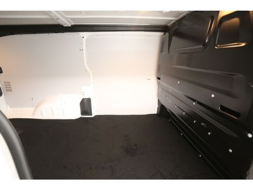 Opel Vivaro-e 75 kWh L3H1 Long Range | Snelladen | SOH 92% | Airco | Cruise | 3 Zits | Carplay | Parkeersens. ActivLease financial lease