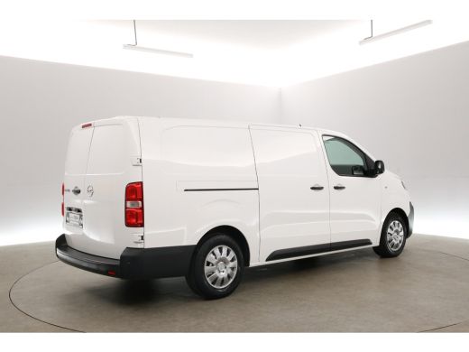 Opel Vivaro-e 75 kWh L3H1 Long Range | Snelladen | SOH 92% | Airco | Cruise | 3 Zits | Carplay | Parkeersens. ActivLease financial lease