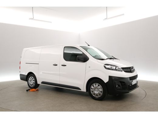 Opel Vivaro-e 75 kWh L3H1 Long Range | Snelladen | SOH 92% | Airco | Cruise | 3 Zits | Carplay | Parkeersens. ActivLease financial lease