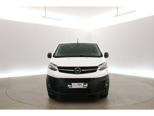 Opel Vivaro-e 75 kWh L3H1 Long Range | Snelladen | SOH 92% | Airco | Cruise | 3 Zits | Carplay | Parkeersens. ActivLease financial lease