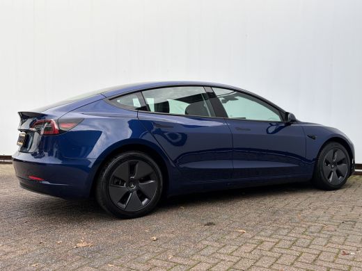Tesla Model 3 Standard RWD Plus 60 kWh Autopilot Leer Camera Elek.Klep Orig.NL Incl.BTW ActivLease financial lease